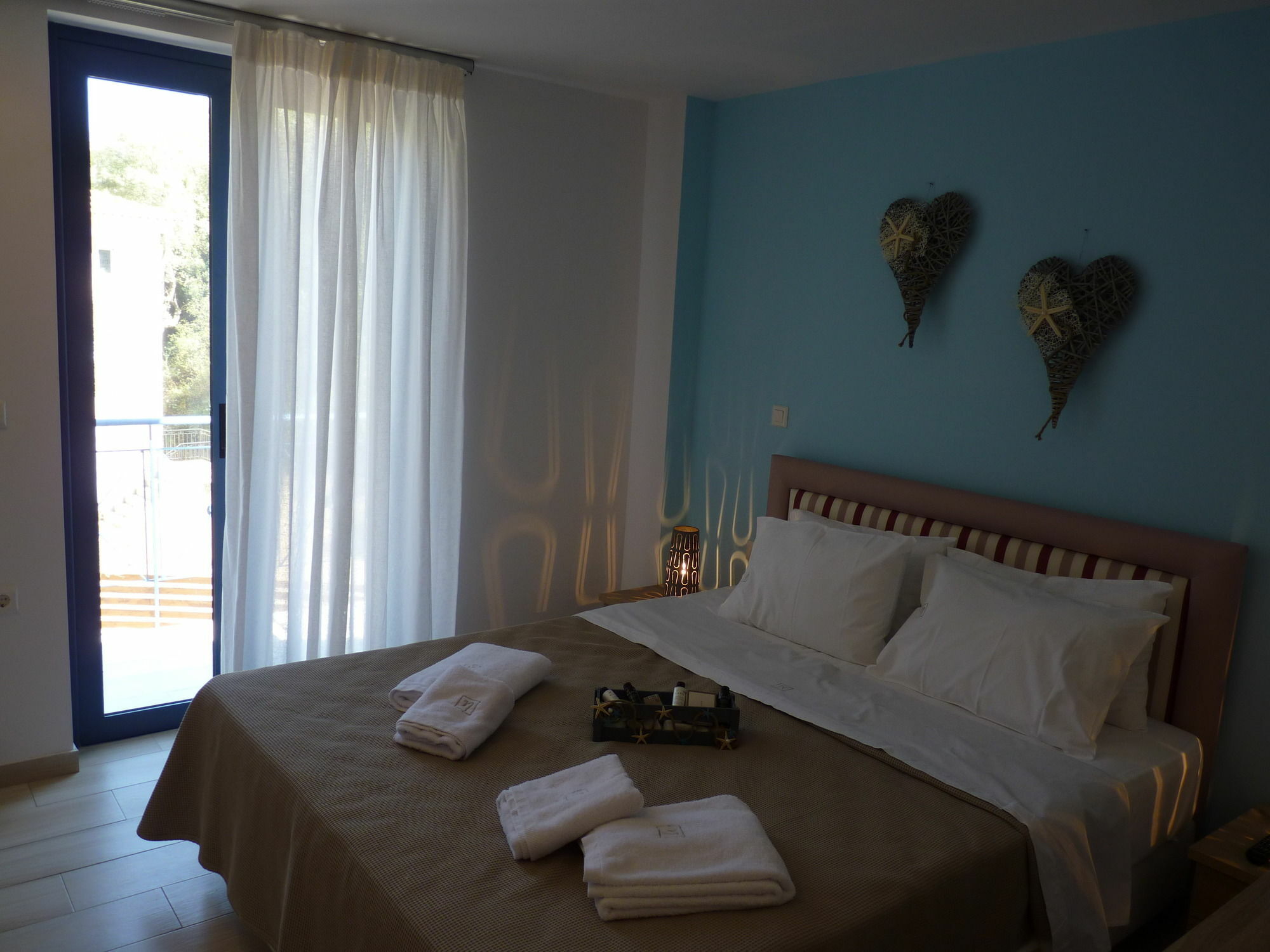 Ilianthos Apartments & Studios Mikrósz Jalósz Kültér fotó